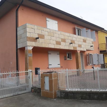 Bed and Breakfast Le Tre Stelle Ronco allʼAdige Exterior foto